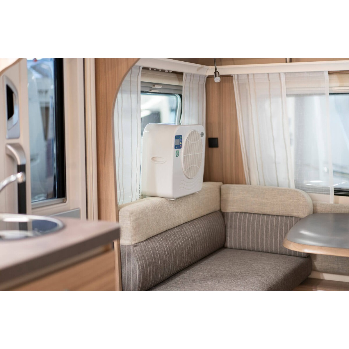 Mobilná klimatizácia pre karavany EUROM AC2401 Recenzia